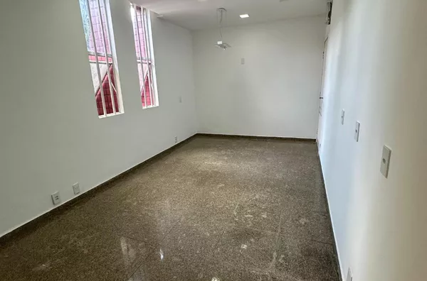 Sala comercial para venda,  Clínica São Lucas, Teófilo Otoni - Foto 2