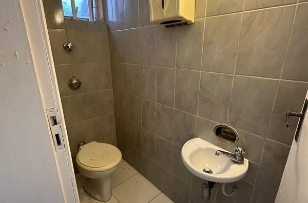 Sala comercial para venda,  Clínica São Lucas, Teófilo Otoni - Foto 3