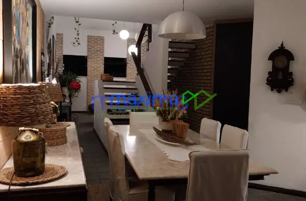Casa dúplex em rua pública na Farolândia A | T - Foto 2