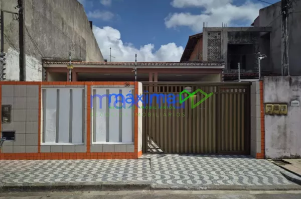 Casa no Conjunto Santa Lúcia - Foto 1