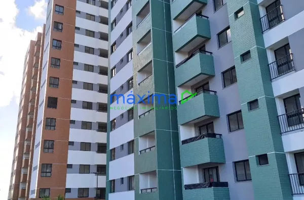 Vendo Aptº com 2 quartos, Varanda, 1 suíte (Farolândia) Aracaju-Se. - Foto 1