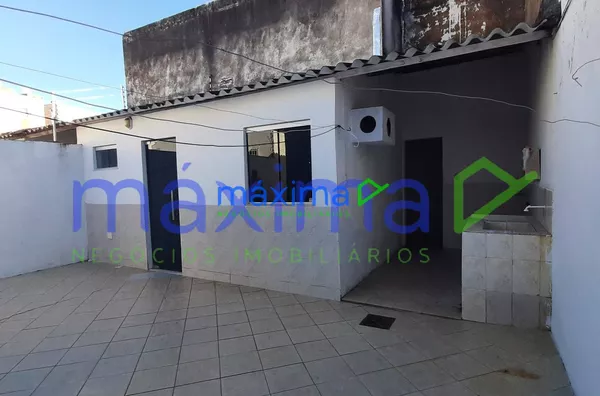 OTIMA CASA 3/4 e DEPENDÊNCIA NO BAIRRO LUZIA - Foto 14