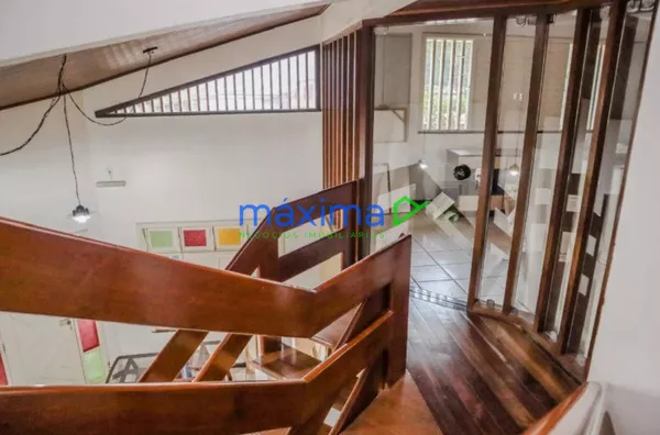 Linda Casa Duplex – Excelente Localização no Bairro Grageru - Foto 5