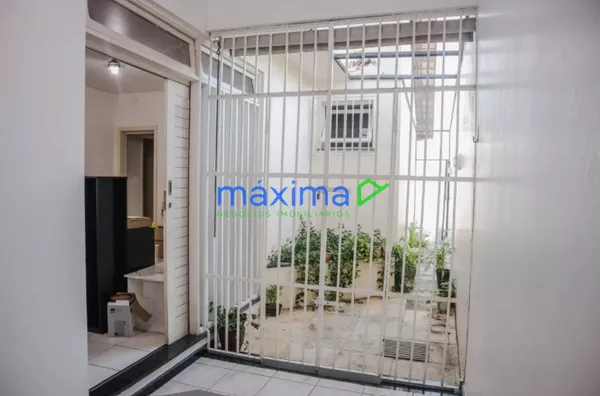 Linda Casa Duplex – Excelente Localização no Bairro Grageru - Foto 13