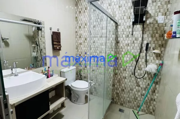 Oportunidade! Abaixou!!! Casa 4/4 com 2 pavimentos no Dom Luciano - Foto 14