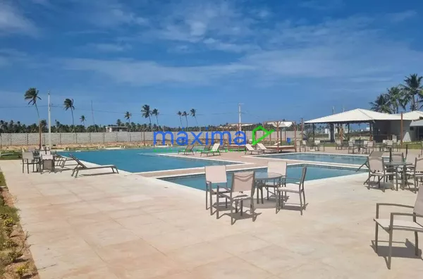 Vende-se Lote no Padang 310m - Foto 3