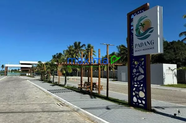 Vende-se Lote no Padang 310m - Foto 4