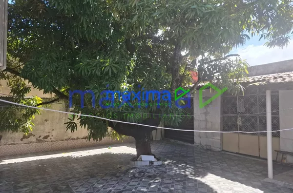 Casa Para Vender com 5 quartos 3 suítes no bairro Jabotiana em Aracaju - Foto 23