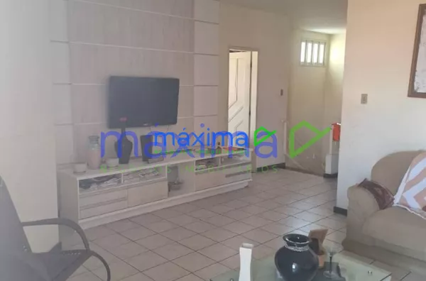 Casa Para Vender com 5 quartos 3 suítes no bairro Jabotiana em Aracaju - Foto 7