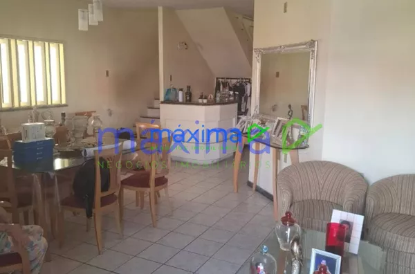 Casa Para Vender com 5 quartos 3 suítes no bairro Jabotiana em Aracaju - Foto 5