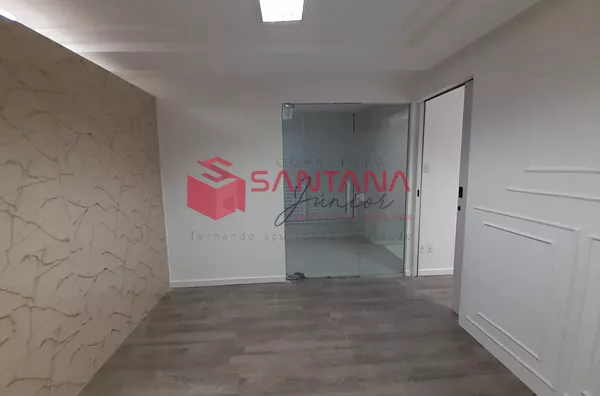 Excelente sala comercial para locação na Luís Tarquínio