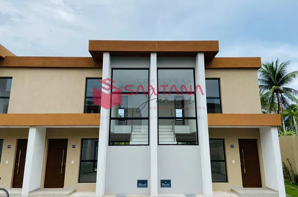 Casa com 2 suítes à venda em Buraquinho