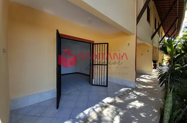 Aconchegante Casa tipo Village em condomínio com 2 suítes no Miragem