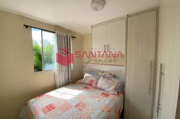 Apartamento com 2/4 à venda no Parque Solar do Bosque