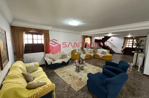 Casa 4 Quartos em Terreno de 1.000 m² à Venda em Pitangueiras