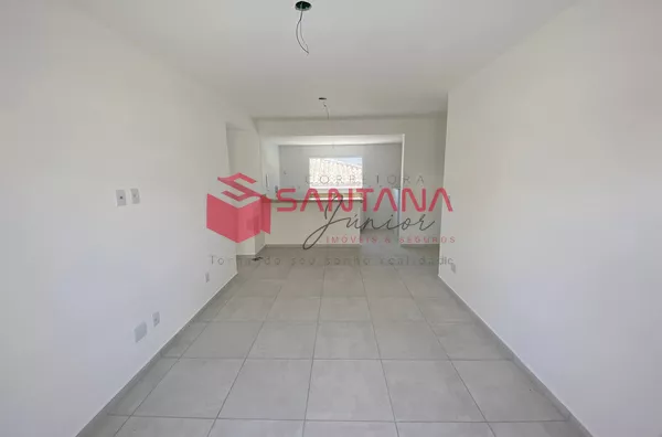 Apartamento 2/4 com Suíte em Buraquinho