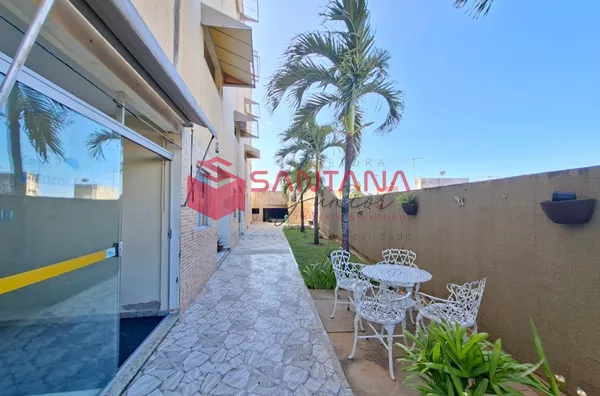 Apartamento 2 quartos próximo à estrada do coco, 3º andar, escada