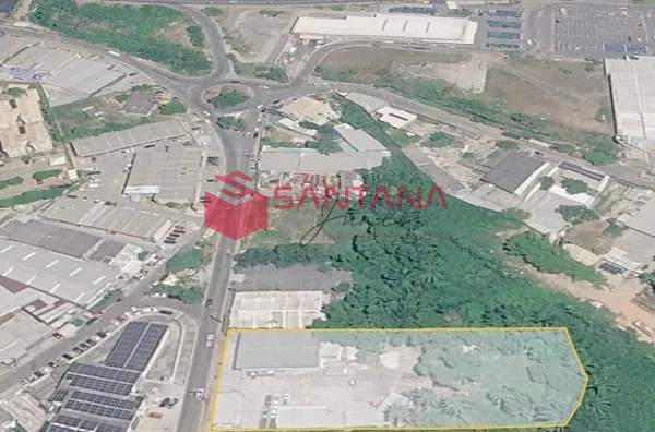Terreno com Galpão à Venda em Buraquinho, Lauro de Freitas, 4.175 m² de Área Total