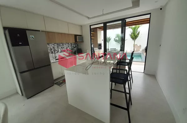Casa em condomínio de alto padrão em Abrantes