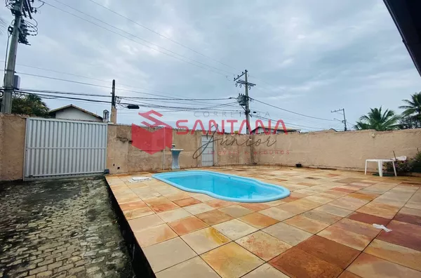 Casa à Venda em Jauá - Excelente Localização Próxima à Praia