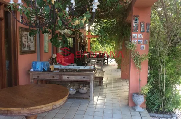 Casa no Encontro das Águas com 5 suítes