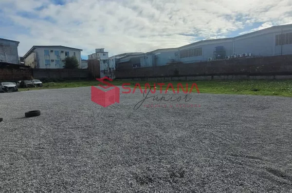 Terreno 2.640 m² – Frente de Rua – Comercial ou Residencial