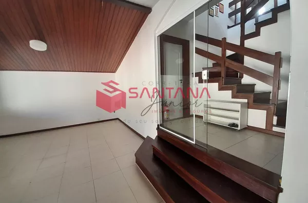  Casa com energia solar para locação em Vilas
