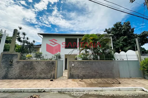 Casa para venda, 4/4 sendo 2 suítes, Vilas Do Atlântico