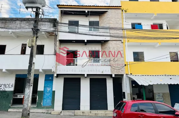 Prédio Comercial com 3 Pavimentos em Vida Nova