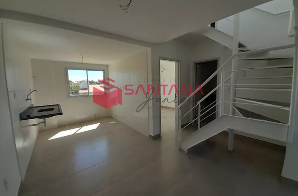 Apartamento 2/4 com Terraço Privativo à Venda em Vilas do Atlântico