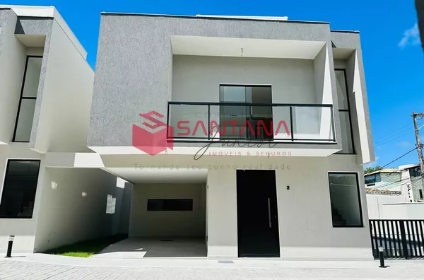 Casa com 3 Suítes no Portão do Sol, Buraquinho