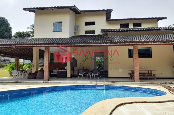 Casa à venda no condomínio Águas Finas