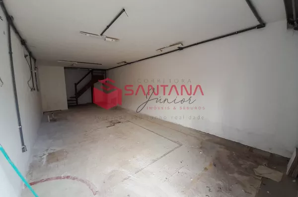 Galpão Frente de rua em Buraquinho para locação
