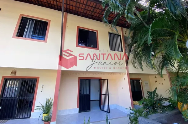 Aconchegante Casa tipo Village em condomínio com 2 suítes no Miragem