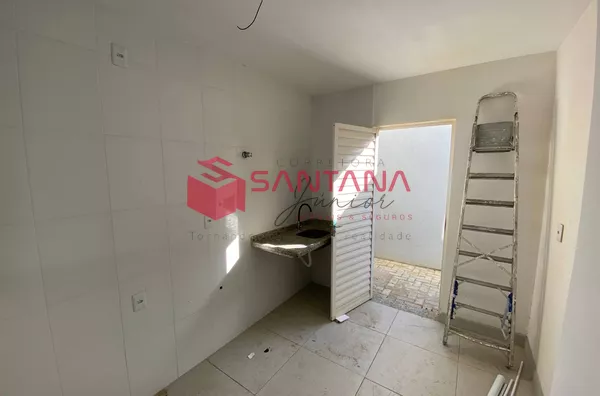 Casa com 3/4 à venda com vista Mar