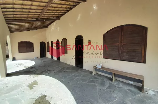 Casa comercial para locação em Pitangueiras