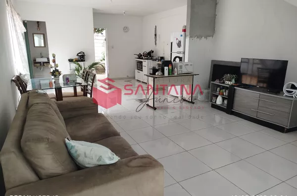 Casa com 2/4 à venda em Abrantes