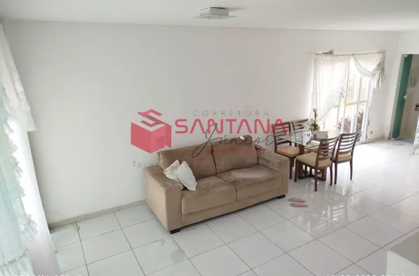 Casa com 2/4 à venda em Abrantes