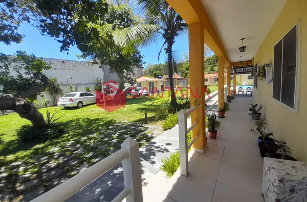 Casa com 5 suítes e energia solar à venda
