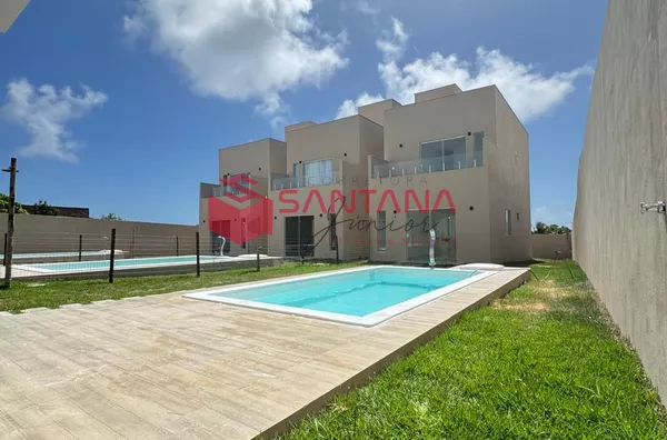 Casa à venda com 3/4 em Jacuípe