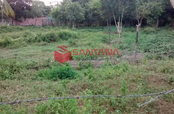 Terreno à venda em Povoado de Leandrinho Dias D'Ávila/BA