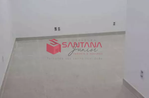 Sala comercial de frente para Estrada do Coco