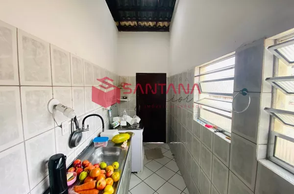 Casa à Venda em Jauá - Excelente Localização Próxima à Praia