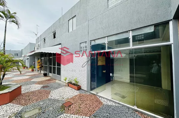 Sala/Loja Comercial na Av. Luiz Tarquínio