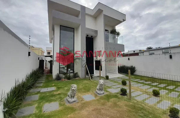 Casa em condomínio de alto padrão em Abrantes