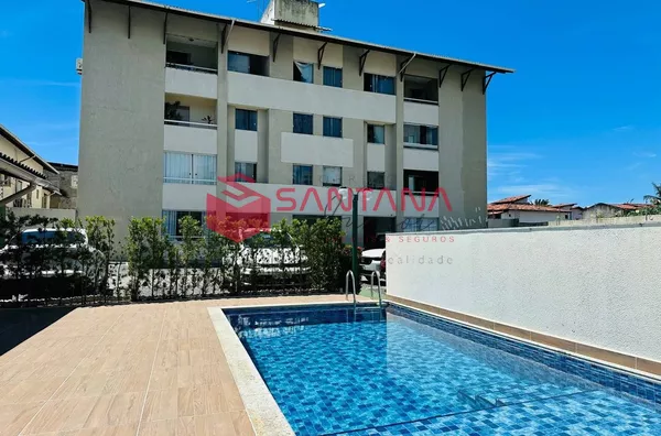 Apartamento Térreo Reformado à Venda em Buraquinho