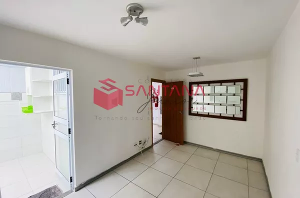 Apartamento Térreo 2/4 com Garden, Vila De Abrantes