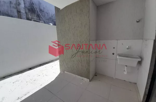 Apartamentos garden e primeiro andar em Pitangueiras para venda