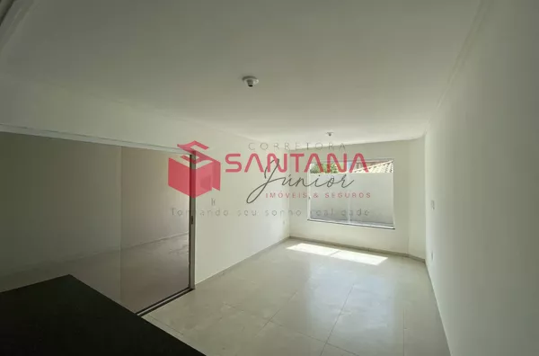 Casa com 3 Suítes em Condomínio Fechado