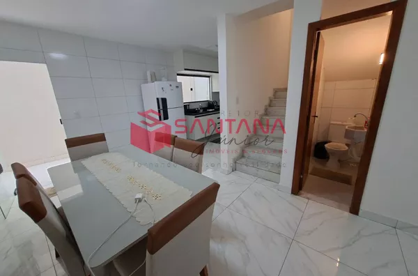 Casa solta, mobilidada, para venda ou locação na praia de Ipitanga